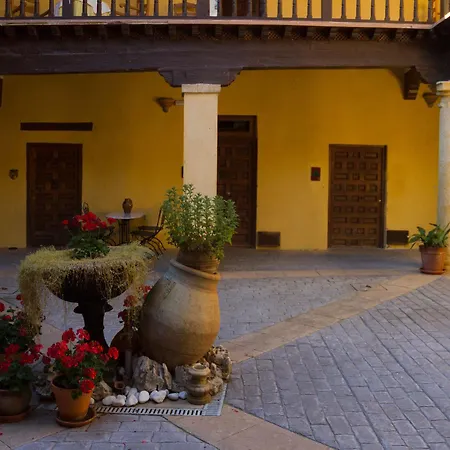 Hotel Casa Palacio Conde De Garcinarro 3*